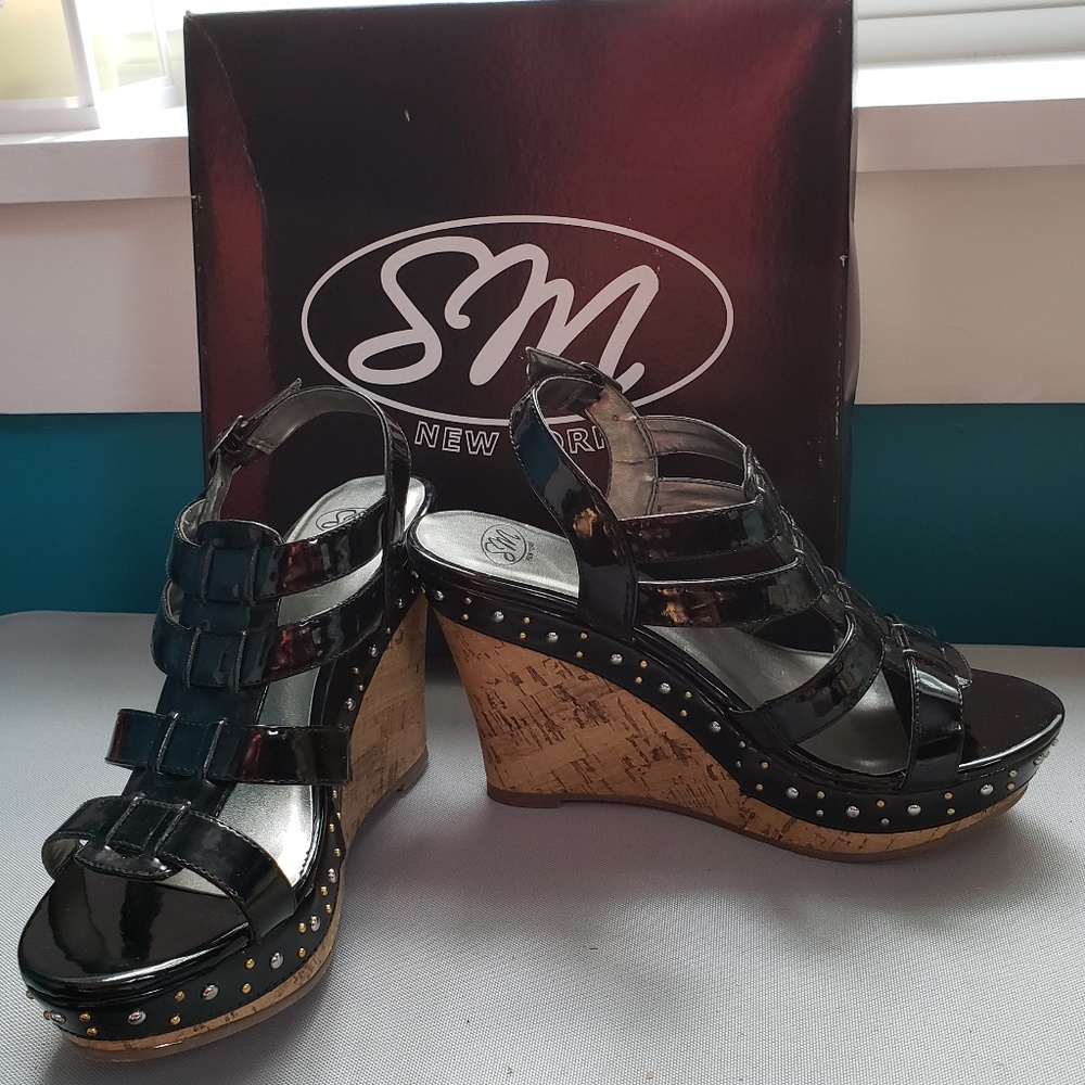 SM New York Black Platform Sandals